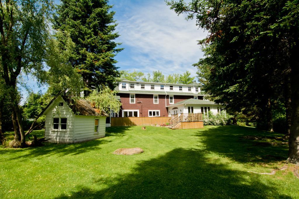 Auberge la Raveaudière North Hatley Extérieur photo