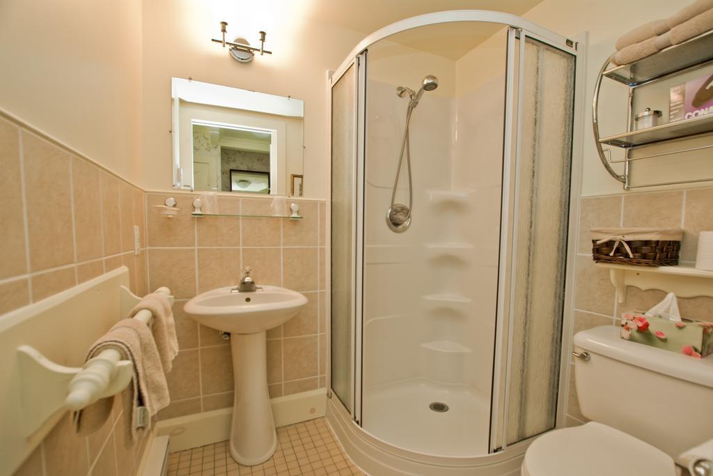 Auberge la Raveaudière North Hatley Chambre photo