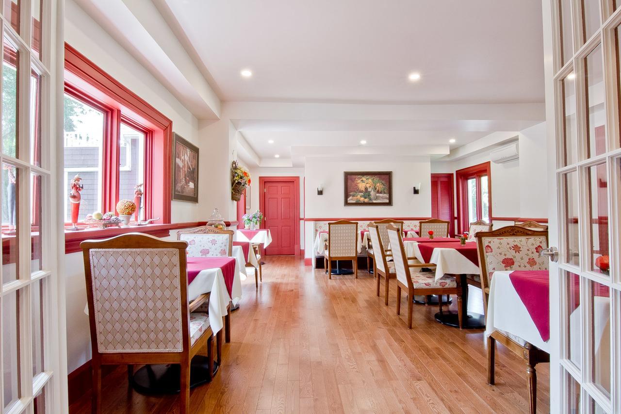 Auberge la Raveaudière North Hatley Extérieur photo